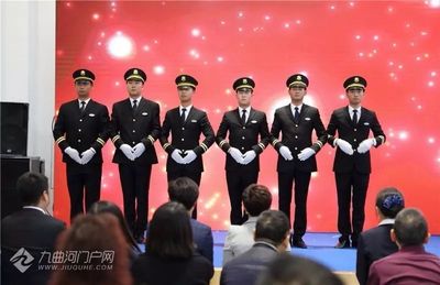 圣樺名城產(chǎn)品發(fā)布會(huì)璀璨啟幕 資陽(yáng)最“不務(wù)正業(yè)”的售樓部，如何用鏡頭詮釋生活新主張？